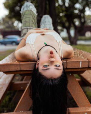 María José Mariscal Instagram - haciendo las cosas sin pensar porque si las pienso, no las hago

📸: @josecolin
