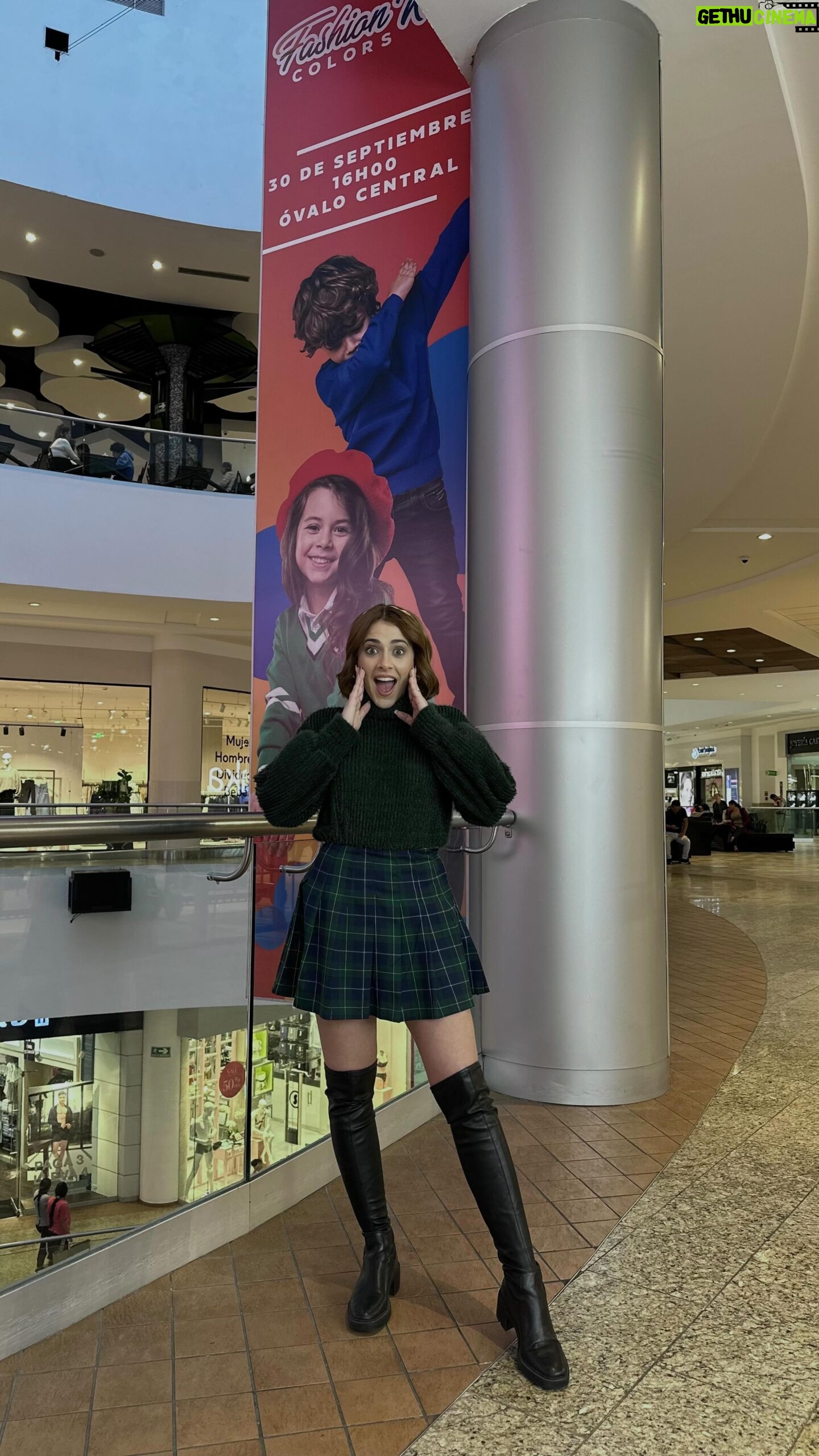 María Karla Gómez Instagram - La temporada de Moda más cool, llega a Condado Shopping y tú puedes ser parte de ella. 😎 Con tus facturas desde $40 llena el formulario en las islas de atención al cliente y se parte del casting para este desfile. 🤖🦄 Te esperamos. (Edad de 6 a 12 años). #CondadoShoppingTodoLoQueTeGusta *Límite de cupos 60 *Aplica restricciones