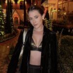 María Karla Gómez Instagram – Amor ?
Sí,el propio.Cuida de tí siempre, serás tu mayor compañía a lo largo de tu vida 🖤🖤🖤

#delsabado #blackoutfits #newspot
