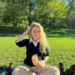 María Rubio Sánchez Instagram - Picnic en el central park porque nos encantan los clichés 🧺