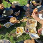 María Rubio Sánchez Instagram - Picnic en el central park porque nos encantan los clichés 🧺