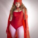 María Rubio Sánchez Instagram - “-You took everything from me. -I don’t even know who you are. -You will.” 🎃✨Feliz Halloween de parte de la mayor bruja del reino ✨🎃