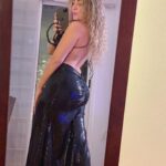 María Rubio Sánchez Instagram - Un año más sirviendo coño. No me da tiempo a hacerme fotos decentes, es lo que hay. 2023 lo ha petado, a ver a dónde me lleva el siguiente año, pero siempre hacia arriba. Feliz 2024 😛