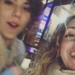 María Rubio Sánchez Instagram - 2022, un año de locos. Pero lo termino tan bien como lo empecé: rodeada de las personas que más quiero. Estoy llena de amor y no puedo ser más afortunada. Me deseo lo mejor para 2023 ❤️ Y…. Se vienen cositas. Que ya era hora😉