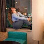 María Rubio Sánchez Instagram - Las vistas desde mi habitación en Tokio eran un sueño. Insisto en recomendaros @kayak para encontrar vuestro alojamiento ideal, la app es super intuitiva y es muy fácil encontrar ofertas super chachis. Yo lo que encontré fue un paisaje de locos y la definición de ECHAR DE MENOS, que es lo que siento ahora mismo cuando veo estas fotos. 🥹🙏🏻 #ad