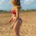 María Rubio Sánchez Instagram - Este 2023 estoy teniendo uno de los veranos más sencillitos de los últimos años y sin embargo hacía tiempo que no desconectaba tanto. Vamos, estoy bien disfrutona (y haciendo muchísimas fotos, si queréis que las suba cuanto antes ya sabéis… dadle al corazoncito y eso :p)