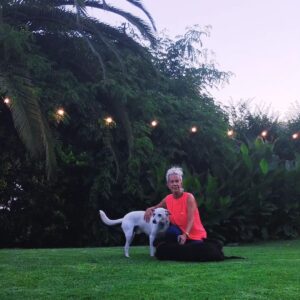 María Valenzuela Instagram - Siempre elijo a bazar de luces para iluminar mi casa xq me asesoran, tienen rápida entrega y mucha variedad de productos para iluminar casas, bares, locales, oficinas, hoteles, etc. 🏮🏮🏮

Les conseguí un descuento si van de mi parte 10% OFF en toda la tienda www.bazardeluces.com.ar con el cupón MariayMalena 👩🏼‍❤️‍👩🏻