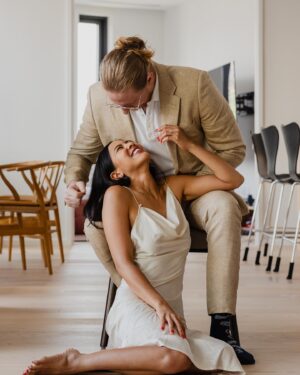 Mara Lopez Instagram - Something special happened last week... We're engaged! 💍❤️
⁣
📷 by @craignisperos ⁣✨