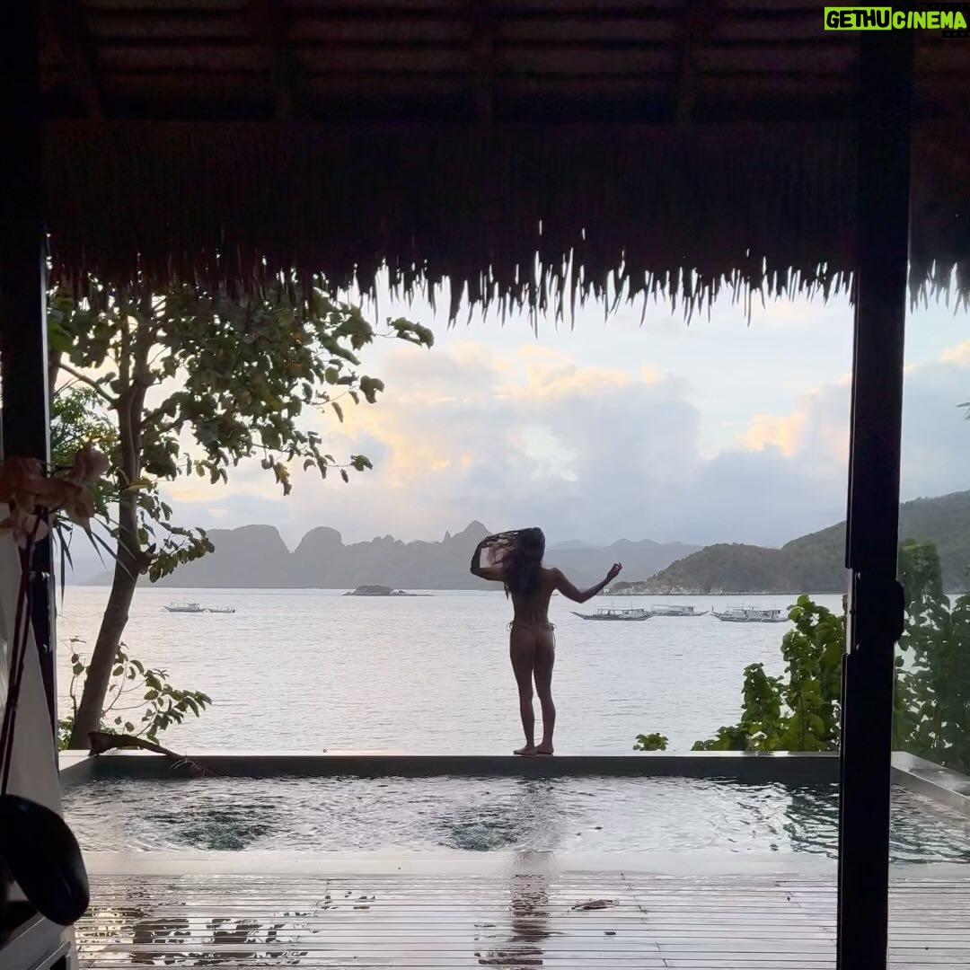 Mara Lopez - 785 Likes - How we wrapped up 2023 🎉 Explored Palawan.. spent time with my family in Siargao.. surfed perfect empty waves.. made it back to NY for New Year's Eve and our flight to Nairobi! 🛫🥳🍾🎈