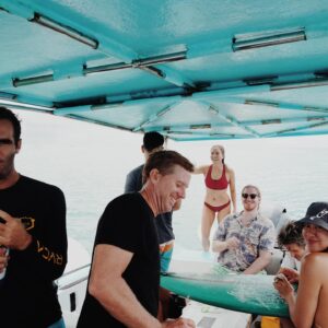 Mara Lopez Instagram - How we wrapped up 2023 🎉 Explored Palawan.. spent time with my family in Siargao.. surfed perfect empty waves.. made it back to NY for New Year's Eve and our flight to Nairobi! 🛫🥳🍾🎈