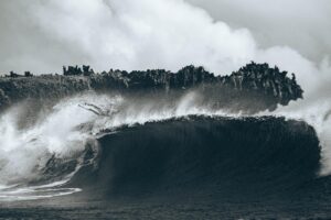 Mara Lopez Instagram - Good times @ Stimpy's 🫠🌊 Epic capture by @surfclipsiargao!⁣
⁣
PS. @kudosurf bikinis are wipeout-proof! 👙