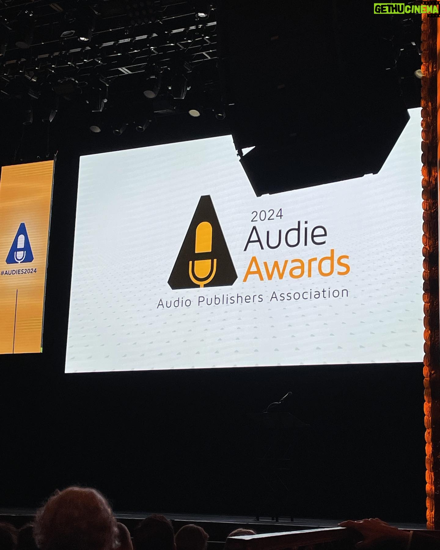 Mara Wilson Instagram - I had such a wonderful time at the #AudieAwards! It was fantastic to be in a community of people who love storytelling as much as I do, and I got to meet so many wonderful people! Like @ramondeocampo, one of my favorite narrators, whose narration of the Diary of a Wimpy Kid books and Red, White, and Royal Blue, never fail to cheer me up, and the wonderful @grshalan, who voiced my love interest in Keep This Off the Record, and won not one but TWO #Audies that night! And of course, the gorgeous and hilarious @lakebell, with whom I presented, who kept me and the audience laughing. The audiobook community has been continually warm and welcoming, and it’s people who value the things that I love most, books, and voice acting, and storytelling. I love being a part of it! To paraphrase the old awards show quote, it was an honor just to be a presenter!