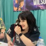 Mara Wilson Instagram – I met so many wonderful people at #GalaxyConColumbus, but I also got to meet a MONKEY.
