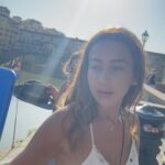 Marcela Carvajal Instagram - Hija mía hoy cumples 16 años #sweetsixteen. Me duele no estar contigo pero sabes que si estoy muy presente. A pesar de la tristeza siento una satisfacción enorme por llegar hasta acá llenándote de experiencias, viajes, amigos y familia que te adora!! Todo mi amor te cubre mi vida!! See you soon!! My daughter is sixteen today!!