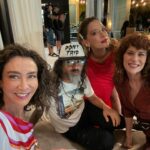 Marcela Carvajal Instagram – Llegué a la recta final de este proyecto y estoy feliz, no solo por el trabajo hecho sino por haber conocido a un grupo de personas espectaculares.  El equipo delante y detrás de cámaras inmejorable!  Aquí algunas fotos de muchas que les iré mostrando.  Ya saben cuál es el proyecto? Los leo
