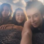 Marcela Carvajal Instagram - Yo y ….mis chicas. Me…. and my girls.