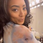 Marcia Cross Instagram – Come see the woman who plays my daughter in #paythewriterplay. Danielle J. Summons. I love her! Link in my bio. 

@paythewriterplay #signaturetheatrecompany