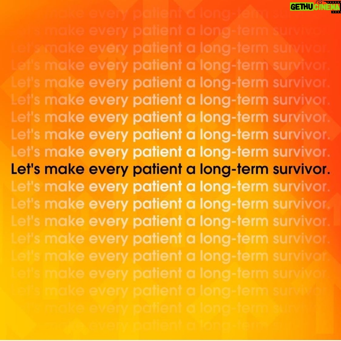 Marcia Cross Instagram - Today is #NationalCharityDay. Help raise awareness of #standuptocancer and tell us who you stand up for. I stand up for patients, caregivers, nurses, doctors,researchers... Xxoo m