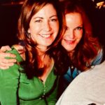 Marcia Cross Instagram - Late but filled with love.. Happy Birthday Dana! Btw thx for turning me onto the Burt Bacharach bio! Loved it!! Love you!! ♥️🥰 #danadelany #raindropskeepfallingonmyhead #love