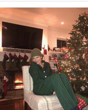 Marcia Cross Instagram - Might stay in my pj’s all day!! Merry Merry Merry Everything to All.
❌⭕️❌⭕️❌⭕️🙏🏻
