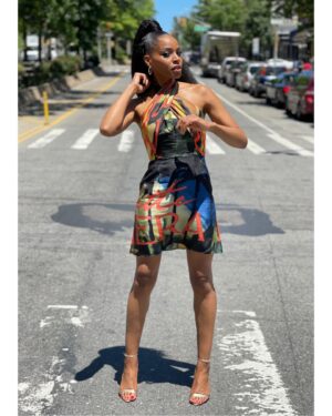 Margaret Odette Instagram - Final @sexlife press day ces’t fini!
Cue the commemorative photoshoot… and check us out on @netflix Friday June 25th❤️‍🔥
.
.
.
Thanks to this INSANE glam crew, which included my first chance to wear one of my favorite American designers @jasonrembert💃🏾
Styling: @shameelahhicks 
Hair: @naeemahlafond 
Makeup: @billieegene 
Dress: @alietteny 
Shoes (criss-cross):@stuartweitzman
.
.
#margaretodette #sexlifenetflix #pressjunket #supportblackcreatives #supportbipoccreatives #aliette