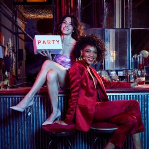 Margaret Odette Instagram - It’s party time💋
Sex/Life is now streaming on Netflix!
.
.
.
@sarahshahi @realmikevogel @adam_demos @margaretodette @littleruke 
.
.
📸 @ninomunoz 
💃🏾 @averyplewes 
💇🏾‍♀️ @colour_me_nat 
💄 @ashley_rocha 
.
@sexlife @netflix #margaretodette #hotgirlsummer #sexlifenetflix #strongblacklead