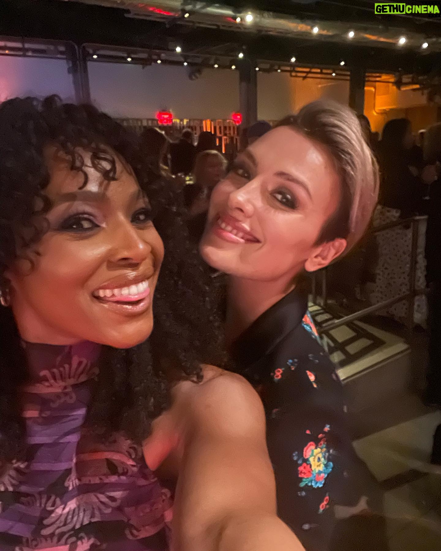 Margaret Odette - 3.6K Likes - @womeninfilmla Oscar Party 2023⦠a wonderful time in the room where it happened!
Congrats to all the womxn nominees and winnersš
.
.
.
@staud.clothing @porschefabulous @ain_nai
#margaretodette #blackgirlmagic