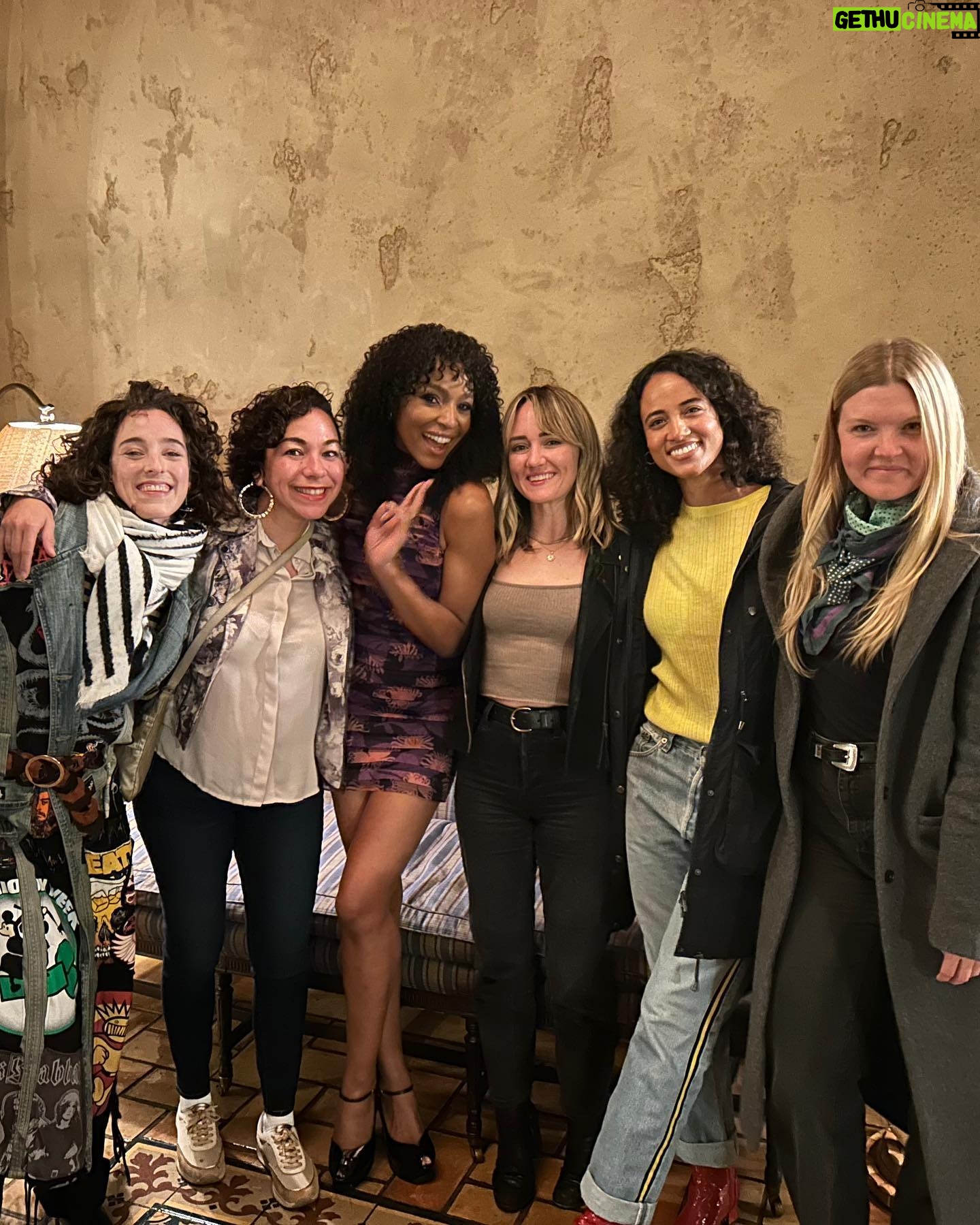 Margaret Odette - 3.6K Likes - @womeninfilmla Oscar Party 2023⦠a wonderful time in the room where it happened!
Congrats to all the womxn nominees and winnersš
.
.
.
@staud.clothing @porschefabulous @ain_nai
#margaretodette #blackgirlmagic