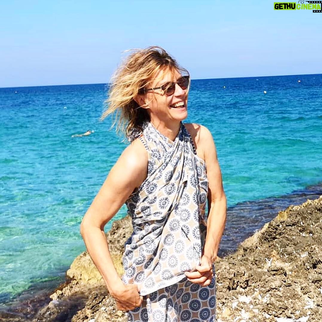 Margherita Buy - 2K Likes - Prove di shooting...pic by @luisa.carcavale #borgoegnazia @leadinghotelsoftheworld @federicadamiani0 @borgoegnazia #viaggiosola #macheèsettembre???