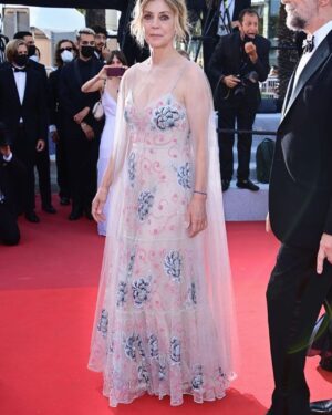 Margherita Buy Instagram - Che momento incredibile!
•
Look @giorgioarmani 
Jewels @chopard 
Press @upgradeartist 
Thanks to @filorga_italia 
Make-Up @fulviatellone 
@simonebellimakeup 
Hair @stefano_venzi 
@rdarobertodantonio