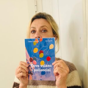 Margherita Buy Instagram - Olga Martelli oncologa e una sua paziente in questo libro commovente,assolutamente da leggere ❤️