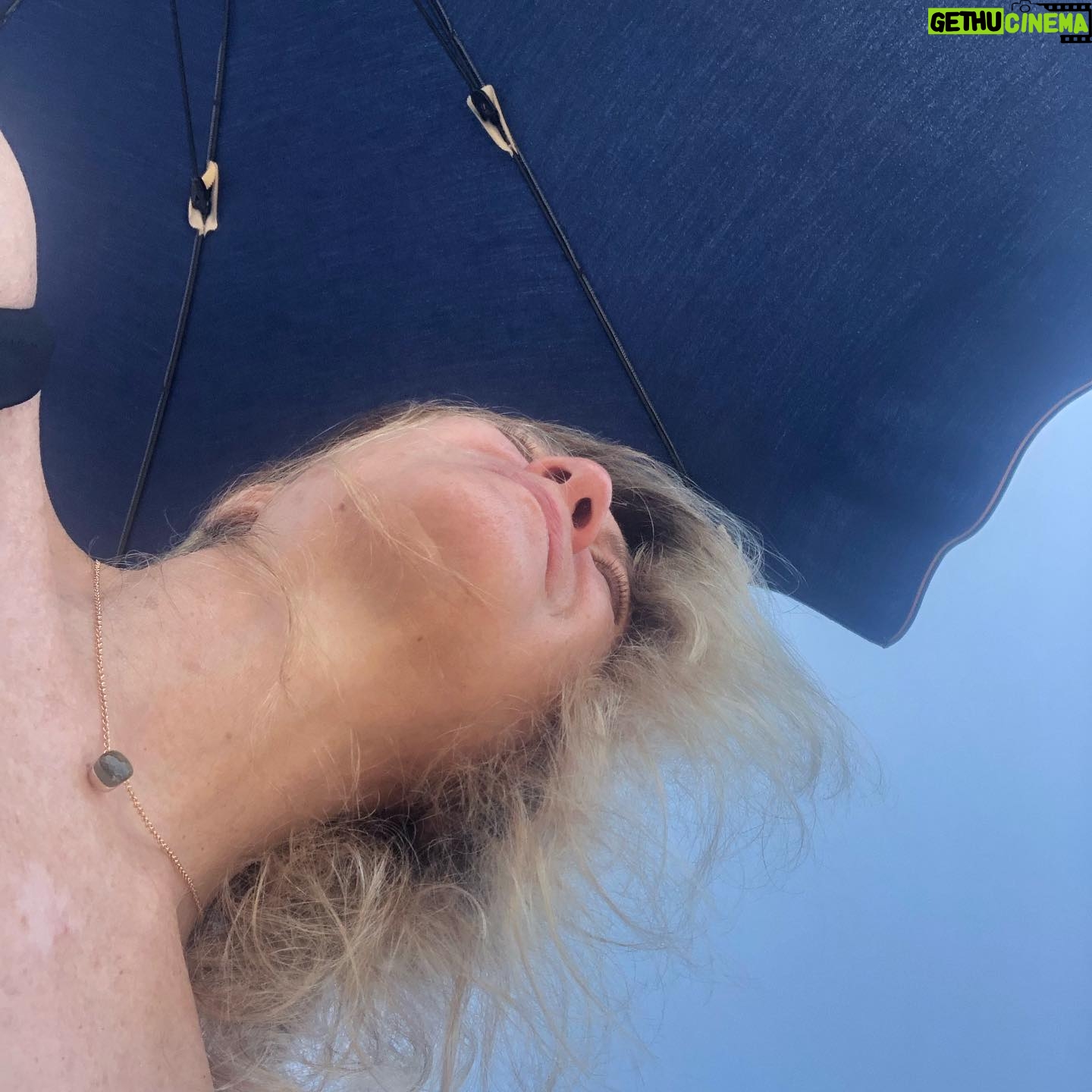 Margherita Buy - 2K Likes - Buon ferragosto