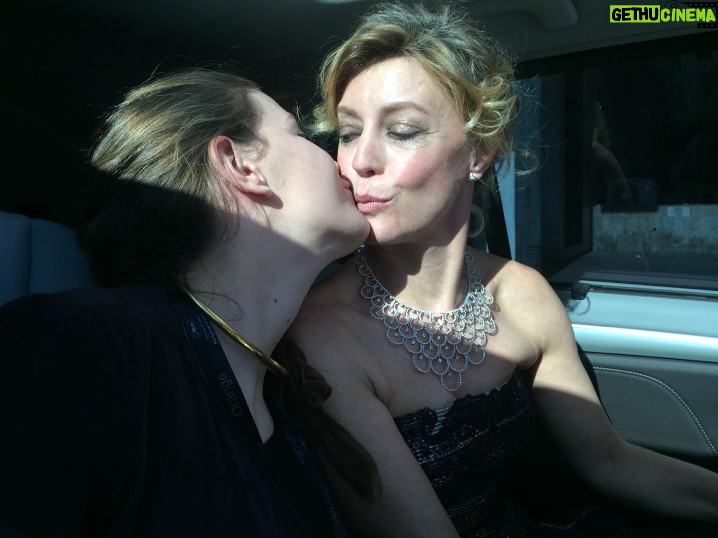 Margherita Buy - 3.2K Likes - Io e Caterina per Mia madre a Cannes @giorgioarmani @catedeangeliss