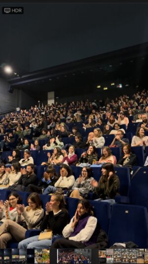 Margherita Vicario Instagram - La prima settimana di vita di Gloria! in sala é stata pazzesca. Questo film va visto al cinema e va visto insieme alle vostre amiche e amici, sorelle e fratelli, nonni e nipoti. Vederlo a casa non sará la stessa cosa…NON LO SENTITE L’ODORE DI POPCORN? Grazie a tutti quelli che sono venuti a sentire/vedere GLORIA! ❤️🙏🏼🙏🏼🙏🏼🕊️

Grazie a tutti i cinema e gli esercenti che ci hanno ospitato! Stasera Brescia, domani Firenze e Arezzo, domenica Napoli. E poi fatelo andare sulle sue gambe. 

Grazie alle attrici e agli attori che mi hanno accompagnato, ai moderatori ❤️ due tra tutti @ilcarza e @carlo_il_giuliano e a @japoco_b capotreno❤️

@carlottagamba_ @galateabellugi @paolo_rossi_ufficiale @sara_mafodda_ @veronica___l @mariavittoria.dallasta @vincenzo.crea @elio_eelst @_______dade @01distribution @tempestafilm