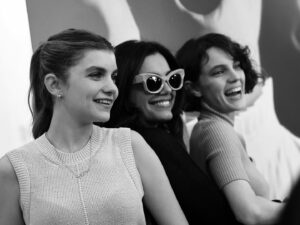 Margherita Vicario Instagram - “GLORIA!” é stato il film di chiusura del @bifest! 
Grazie per queste 36 ore insieme a queste due meraviglie. @carlottagamba_ e @galateabellugi mi mancava avervi vicino, e ieri il pubblico di Bari ha amato le vostre LUCIA E TERESA. E io non vedo l’ora di rivedervi per ciacolare, ascoltarvi e girarvi intorno.

Grazie di tutto  @01distribution @rai_cinema e dulcis in fundo a @japoco_b e @tempestafilm ❤️

A @marni, @scarosso, @beabongiasca e @simonesifufurlan per la carinezza in ogni dove.

“GLORIA!” dall’ 11 aprile al cinema.
Baci
M.

Foto di @rocco_giurato