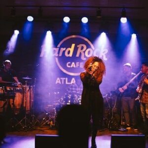 Margot Bingham Instagram - #FBF 💋

To an amazing night in ATL fundraising for underfunded and understudied women’s health and research thanks to @officialwomenwhorock 💪🏾⚡️

📸 by @thelawrenceterrell 

*Shout out to @mageewomens Amy, Bella and my incredible band that held me up and had my back 🙏🏽 love and appreciate you all. And to EVERYONE who came out!! Love y’all!*