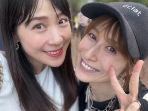 Mari Okamoto Instagram - 昨日は #東京ドームシティアトラクションズ へ🎡
大好きな先輩、相沢まきさんご家族と👪♡
@maki_aizawa0414 
家族同士で行くと乗り物の待ち時間を交互にできたり、
子供たちも仲良く遊べたり、
何より、まきさんとたくさん色々お話しできて
嬉しかったーーー♡♡

ありがとうございます☺️🥹❤️