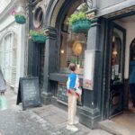 Mari Natsuki Instagram - #londondiaries #stroll 今日のランチを探しているな... 雨模様なのに...