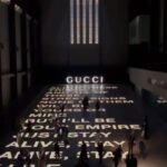 Mari Natsuki Instagram - @gucci @sabatods #GucciCruise25 #GucciLondra #PR 昨夜は、GUCCI.2025クルーズコレクションへ デート・モダンの空間とRunwayのグリーンが、 相対的に美しかった 伝統のGUCCIとサバトの新しいクリエーションも上質で、いよいよスタートという感じ！ GUCCIの創設者は、 Londonの経験からインスピレーションを受けたそう、マリーねのshoes、bag、Glasses のRosso Ancora ColorはThe Savoy Hotel の赤！ 最高な夜でした.....