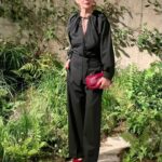 Mari Natsuki Instagram - @gucci @sabatods #GucciCruise25 #GucciLondra #PR 昨夜は、GUCCI.2025クルーズコレクションへ デート・モダンの空間とRunwayのグリーンが、 相対的に美しかった 伝統のGUCCIとサバトの新しいクリエーションも上質で、いよいよスタートという感じ！ GUCCIの創設者は、 Londonの経験からインスピレーションを受けたそう、マリーねのshoes、bag、Glasses のRosso Ancora ColorはThe Savoy Hotel の赤！ 最高な夜でした.....