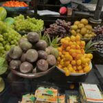 Mari Natsuki Instagram - #londondiaries #fruit #delicious #harrods こちらはフルーツが美味しいです🍇🥝🫐🍒🍐 ハロッズのディスプレイは美しい....