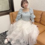 Mari Yaguchi Instagram - ABCテレビ 『これ余談なんですけど…』 の衣装👗✨ 座っててあまり見えなかったけど、 スカートがふわふわで可愛かったんですよー🥹✨ ギンガムブラウスとの相性も良くて、 脱ぎたくなかった🥹✨ 写真で残しておくー😋✨ タグもつけておくー🏷️✨ あと、TVerで見逃し配信もありますので、 是非ご覧くださいませー♪