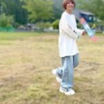 Mari Yaguchi Instagram - こどもの日は、 姫路のおじいちゃんとおばあちゃんのところへ🎏✨ 山に行っていっぱい走って、 夕方からBBQとキャンプファイヤー🔥 ひたすら遊んで沢山笑って とてもとても良い時間になりました😌✨ 息子達がやんちゃで 日々色んな悩みがあるけど、 楽しそうに笑ってる姿見てたら まっいっかってなる。 親もリフレッシュが必要だなぁって 思いました😊✨ またすぐ行こうね🥹✨