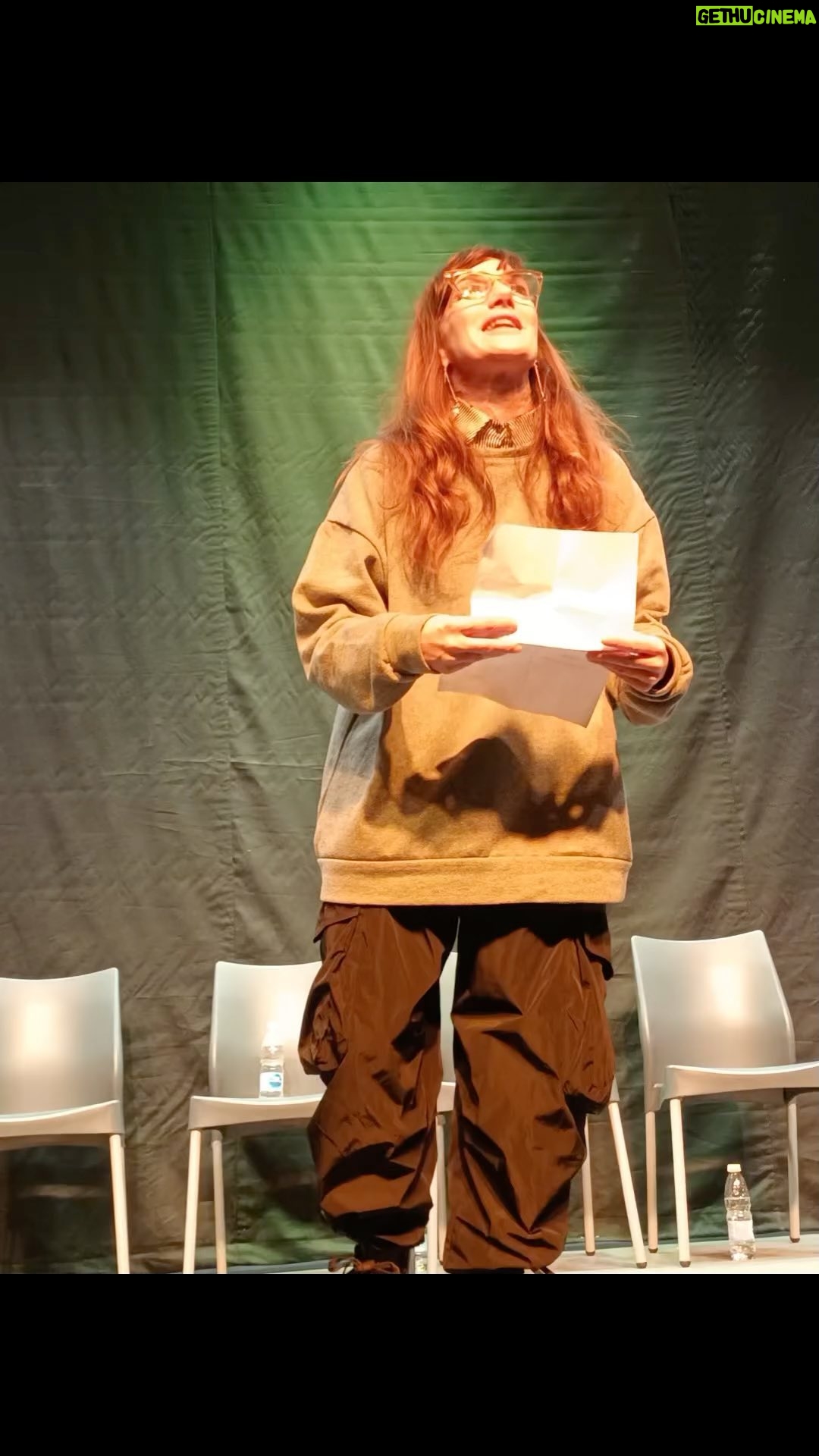 María Carámbula - 3 Likes - El momento que se vive es realmente divino y trasciende lo artístico.
Puro amor arriba y abajo del escenario.
Gracias 🙏
Ojalá puedas venir!
Mi nombre es María Paula Carámbula Semblat y puedo decirlo porque sé quién soy.
➡️Monólogos ➕ música en vivo⬅️
🗓 , 10, 24 de junio y 1 de julio ⏱ 20 hs.
📍 Multitabaris Comafi (Av. Corrientes 831 - CABA)
🆓 ENTRADA GRATIS
Conseguí tu entrada en el teatro los días de función, desde las 19 hs., hasta agotar el aforo disponible.
👉🏻 Actúan: @daliagutmann @osquiguzman @mariacarambula @diegomgentile @victoria.almeida_ @cristiansabaz @ingrid_pelicori @urtizbereagonza @malefigo @danielcampomenosi y @manufanego
👉🏻 Dirigen: @meyscapola @agustinrittano @paulamarull @gabrielabiebel @nadcardoso @leomanso16 @pablorago72 Gonzalo Martínez @marielaasensio y @carlascatarelli
👉🏻 Textos de: @josefinaangelabarcellandi @lucila.rubi @marianosaba @lu.peirone @lorenavelazquezteatro @victormalagrino_ @mariano.monsalvo y @pol_julio
👉🏻 Suenan:
10/6: @gloria_carra - @piterjozamitorres
24/6: @vanity.sex
1/7: @esteban_morgado @chemorgado
🔺Coordinación Dramatúrgica: @mauriciokartun
🔻Dirección general: @danielveronese.teatro
Busquemos desde el escenario, a través del amor y del juego. Para pensar quiénes fuimos, quiénes somos y quiénes queremos ser 💫