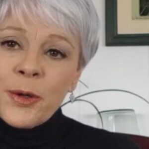 María Cecilia Botero Instagram - Gracias @hospitalmederi