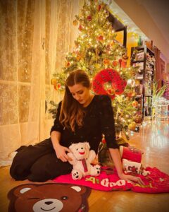 Actress Maria Kitsou HD Instagram Photos and Wallpapers April 2024