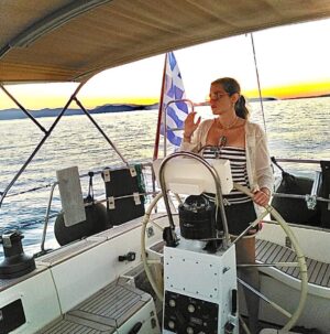 Maria Kitsou Instagram - Oh captain,my captain...
Και κάπως έτσι με αυτή τη φωτό αποχαιρετώ το καλοκαίρι κ καλωσορίζω το φθινόπωρο...
Καλό μήνα παίδες,εύχομαι  ο Σεπτέμβριος να είναι πραγματικά καλός μαζί μας!