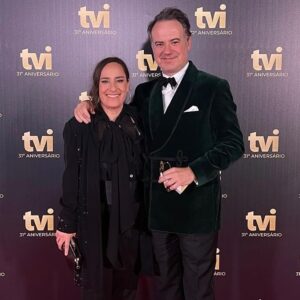 Maria Rueff Instagram - @ssp1972ok amigos há 40 anos! #galatvi31anos
@tvioficial
@cnnportugal