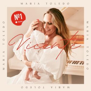 María Toledo Instagram - ¡Lo habéis vuelto a hacer!!!!!!!! 🫶🏻🫶🏻🫶🏻
¡Mi disco VICENTE, NÚMERO 1 en ITunes!!!! 1️⃣❤️
Mi regalo de cumpleaños por tu primer añito. 

Muchas gracias por el recibimiento que le habéis dado a mi nuevo disco, nada más salir!!!! 
Este regalo en forma de disco es mi manera de celebrarte la fiesta de la vida eterna porque tenerte como hijo es lo mejor que me ha pasado en la vida. 

Ya disponible en todas las plataformas digitales. 

https://music.apple.com/es/album/vicente/1721349743

Mi Vicente y yo os damos las buenas noches y os deseamos que tengáis un feliz año!!!! 🎊

#Vicente #nuevodisco #séptimodisco #MaríaToledo #misonrisadecuatrodientes