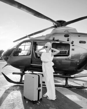 Maria Bakalova Instagram - 🚁going through this month has been like a helicopter ride